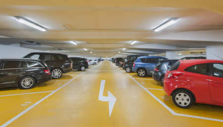 Le lampade LED OSRAM SubstiTUBE sostituiscono le lampade fluorescenti T8 nei parcheggi Contipark
