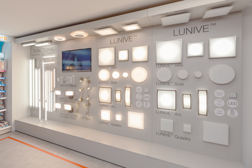 711958_Light__Building_2016_Retail_1